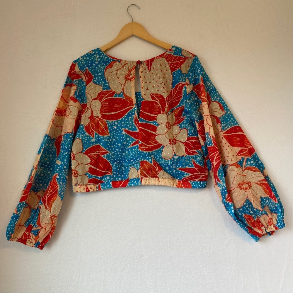 FARM Rio Blue Floral Puff-Sleeve Blouse with Red & Cream Accents - Picture 11 of 14